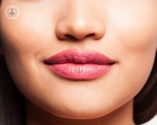 aumento de labios mujer acido hialuronico top doctors