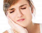 Caries y otras lesiones pueden dañar la pulpa de un diente provocando dolor al masticar y beber cosas frías. La solución es una endodoncia, ¿conoces sus ventajas?