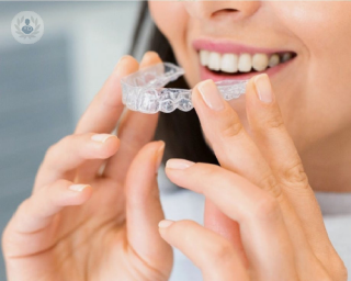 alineadores transparentes ortodoncia invisible tratamiento