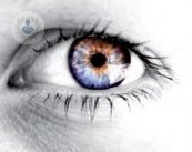 ojo azul 