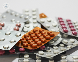 diferentes medicamentos en pastillas