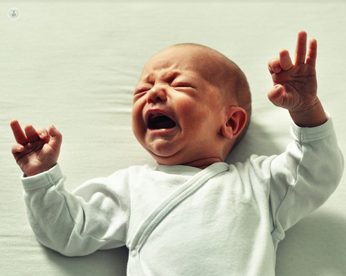Entre un 20 y un 30% de bebés sufren cólico del lactante - Top Doctors