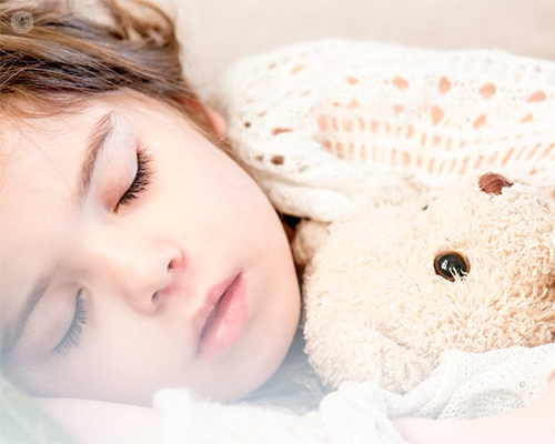 Para evitar ronquidos se recomienda mantener un entorno de sueño saludable