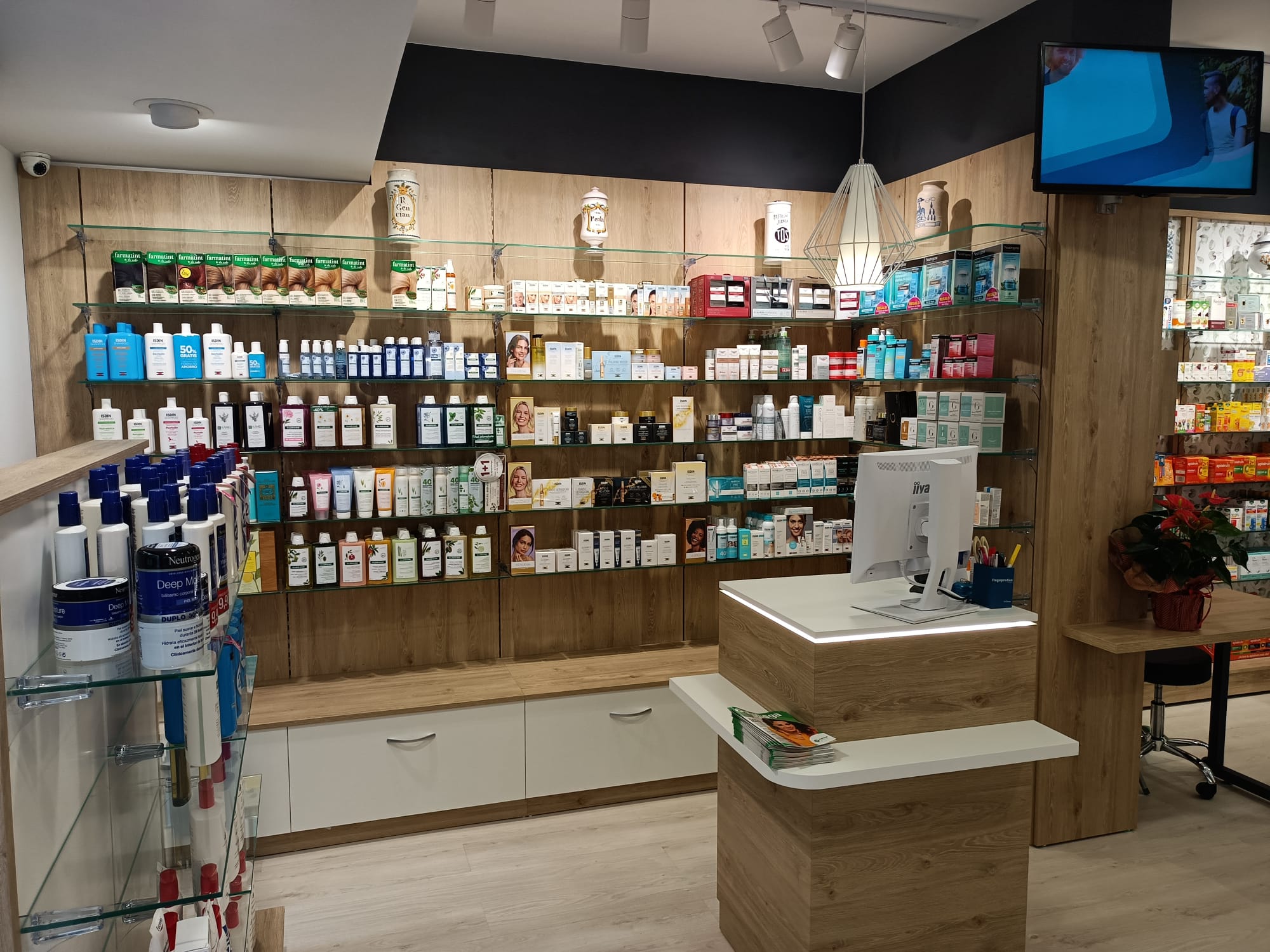 Farmacia Luis Pouplana Malagarriga