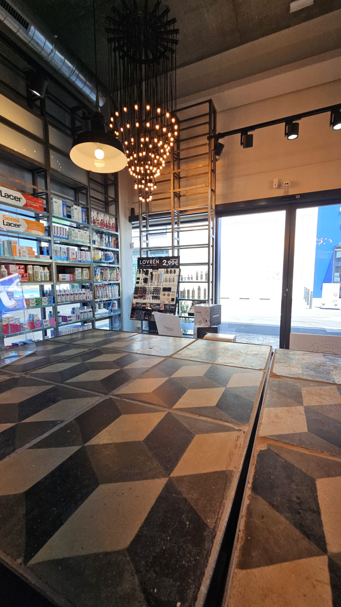 Lanave Farmacia