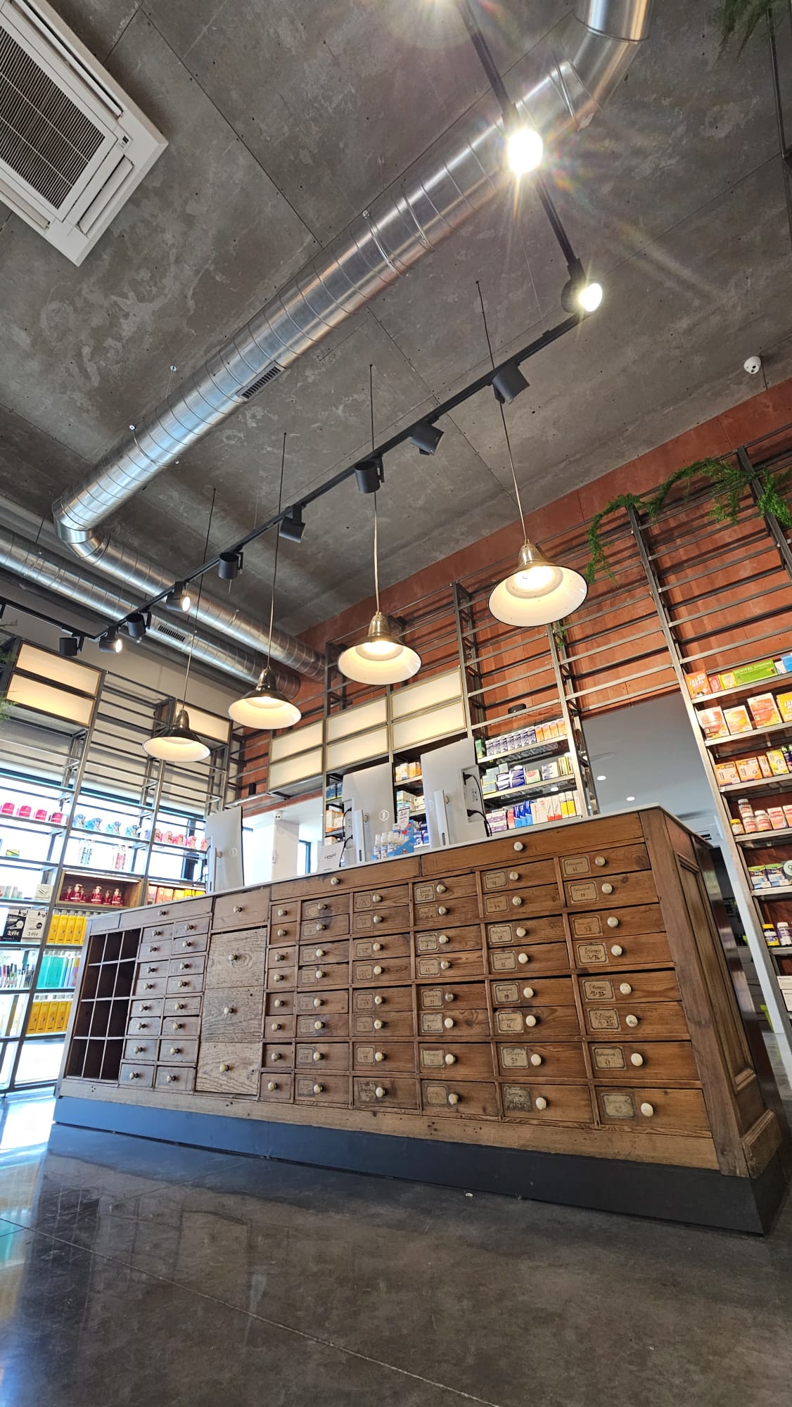 Lanave Farmacia