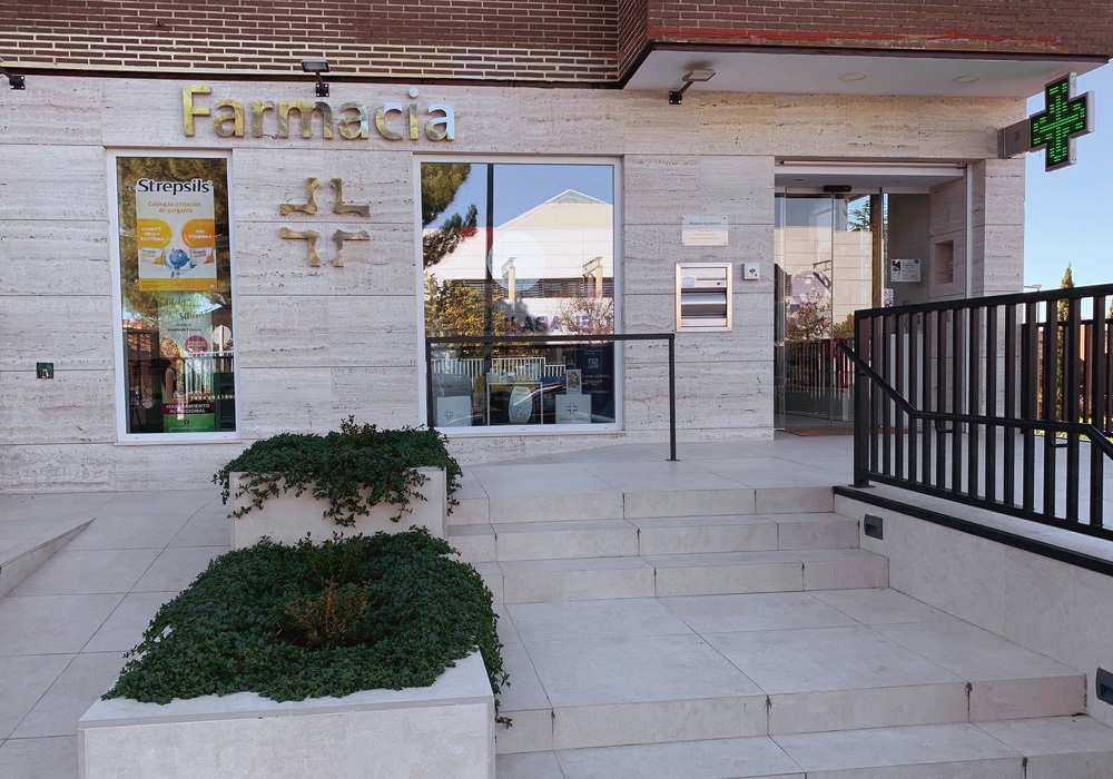FARMACIA DRA CUESTA