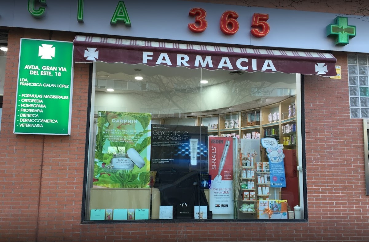 Farmacia Nuria Ayuso Galán