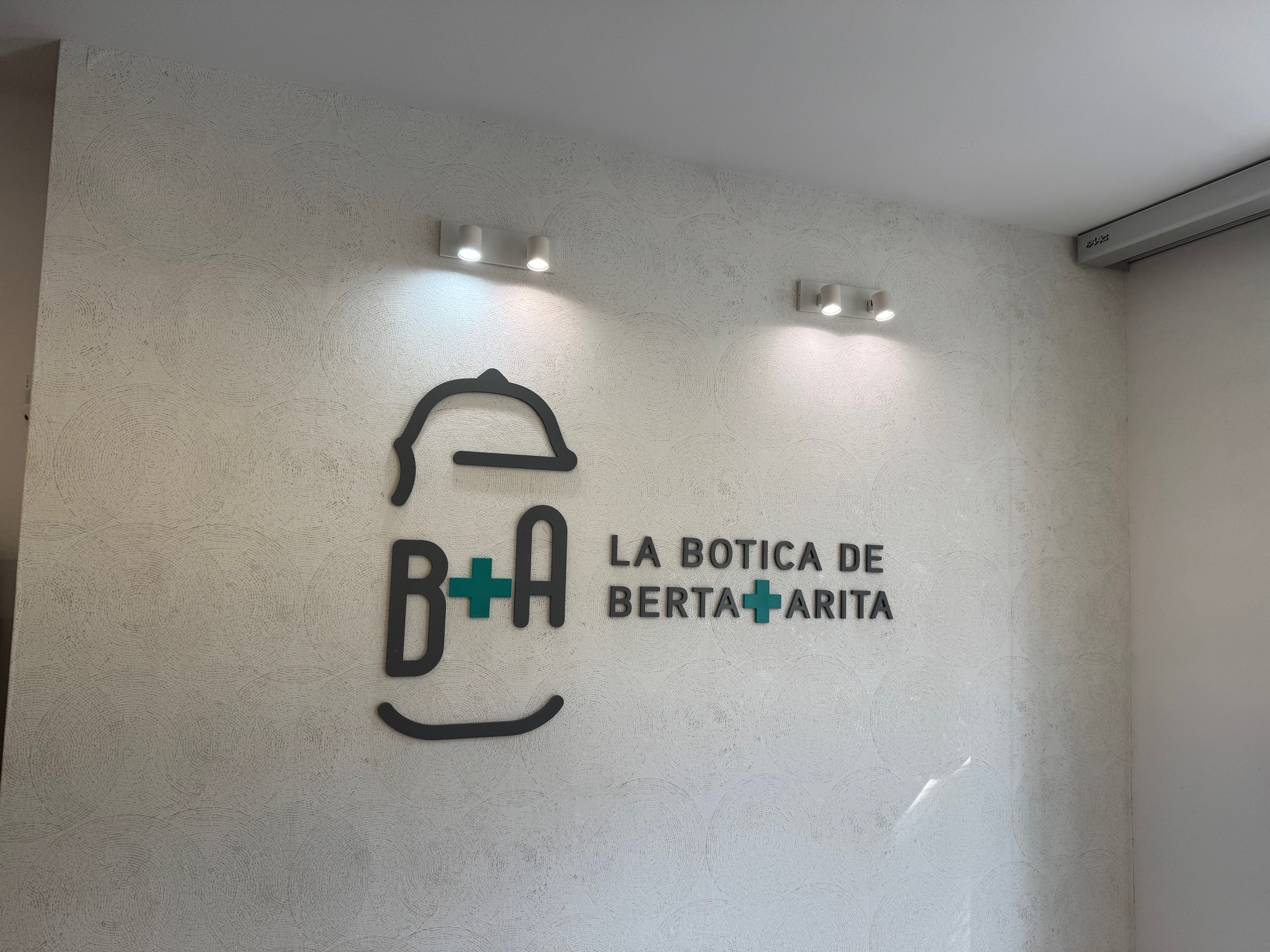 La Botica de Berta y Arita