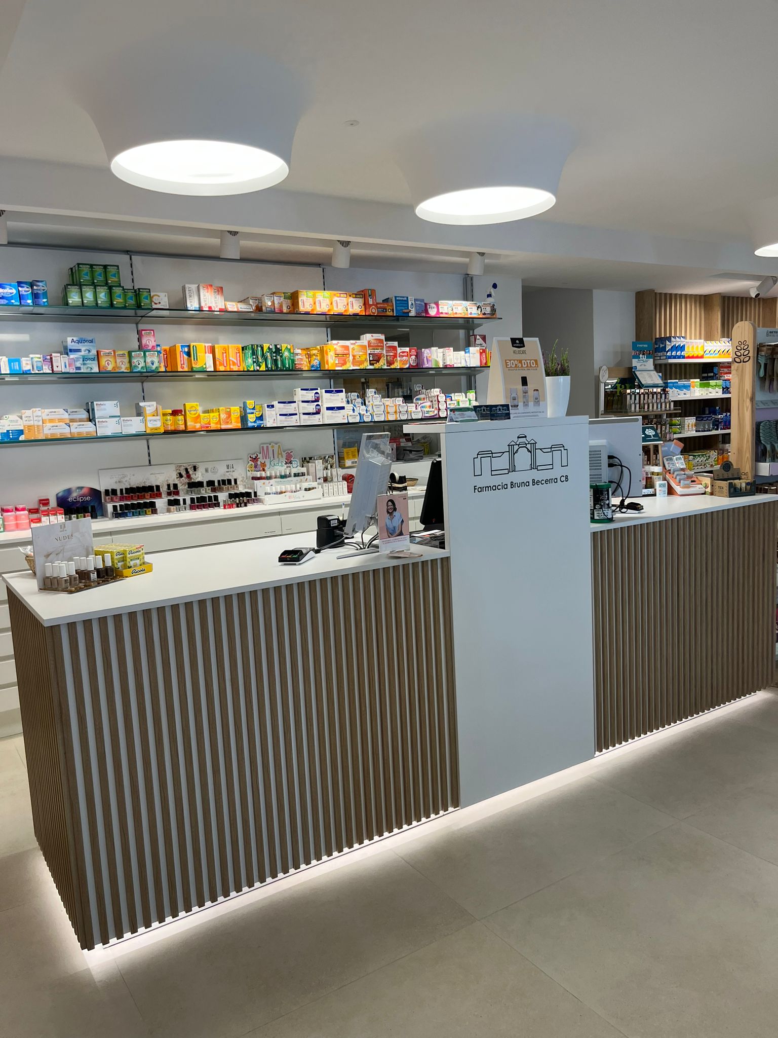 Farmacia Pueblo Marinero 