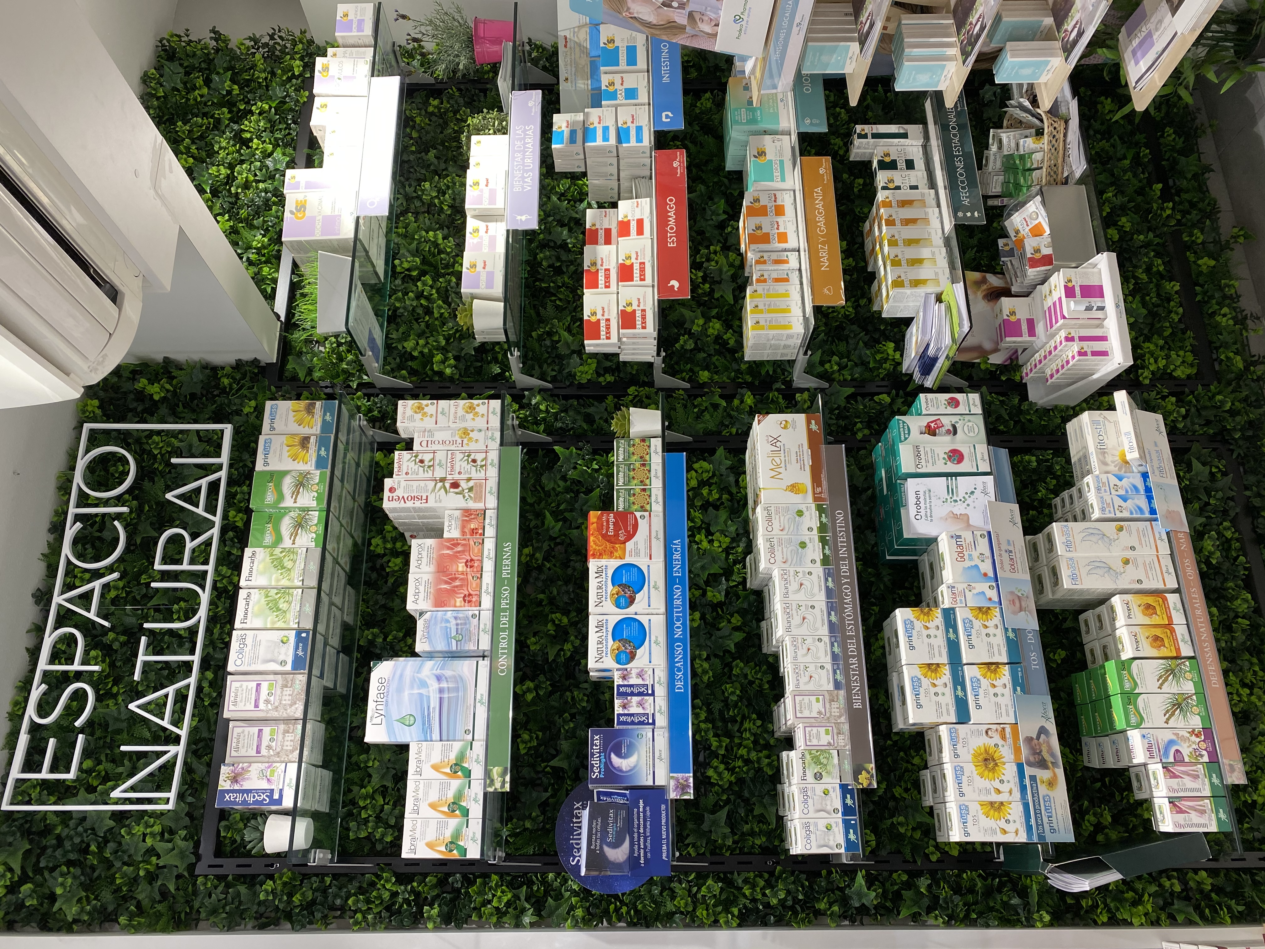 Farmacia Juan de Austria, 1