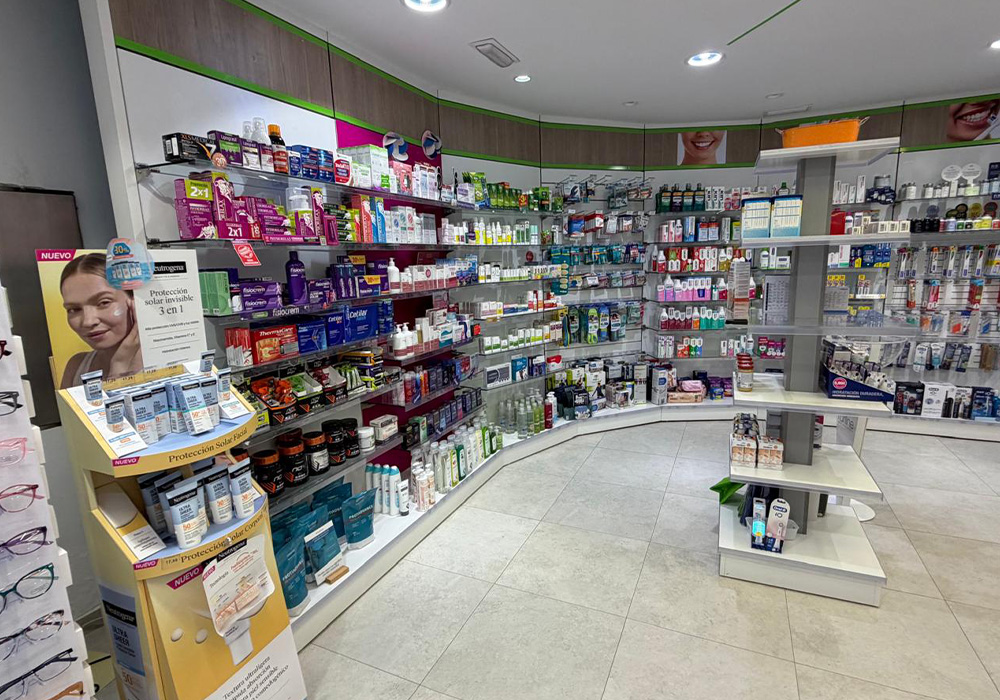 Farmacia Óptica La Paz