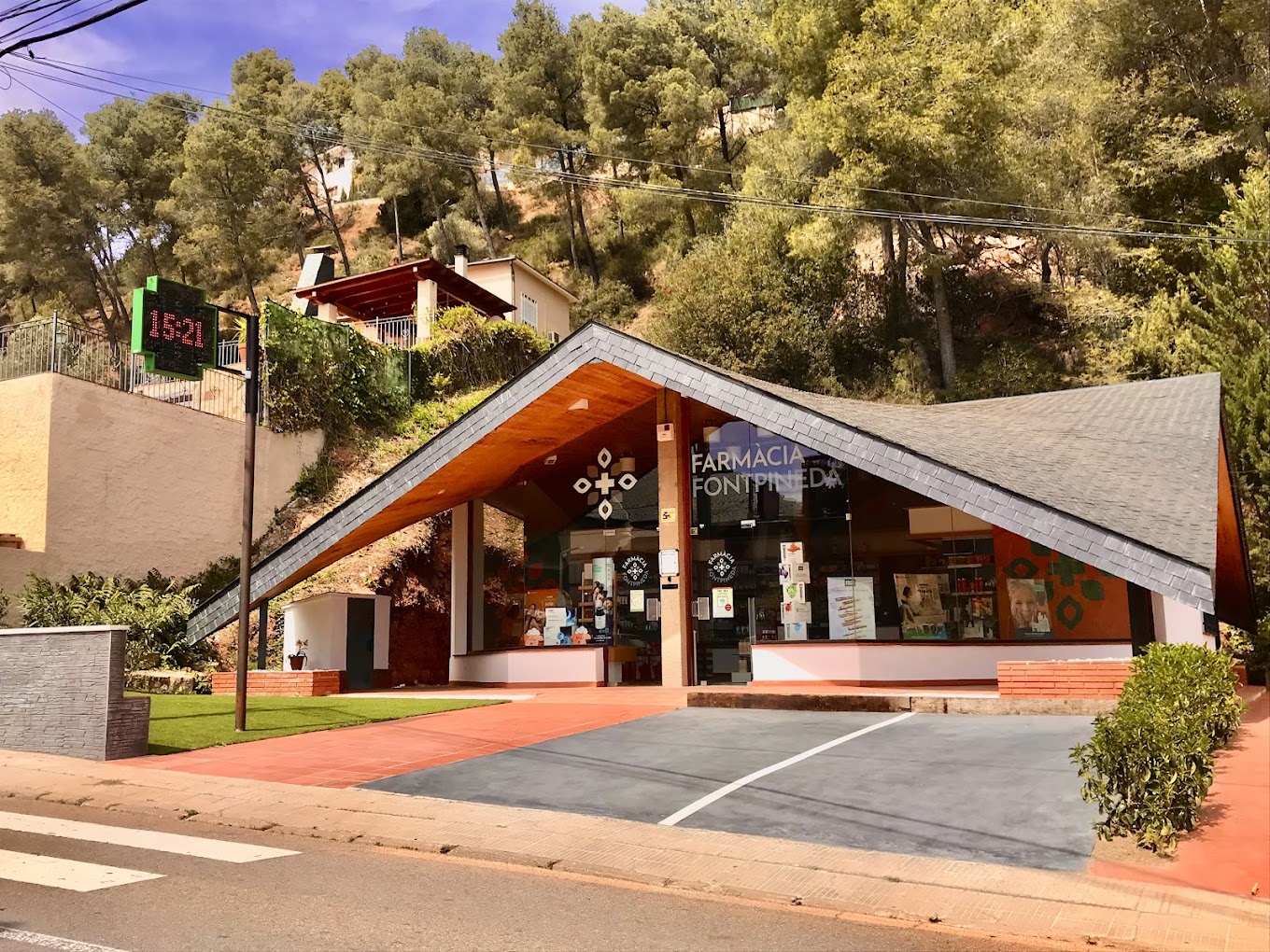 Farmacia Fontpineda