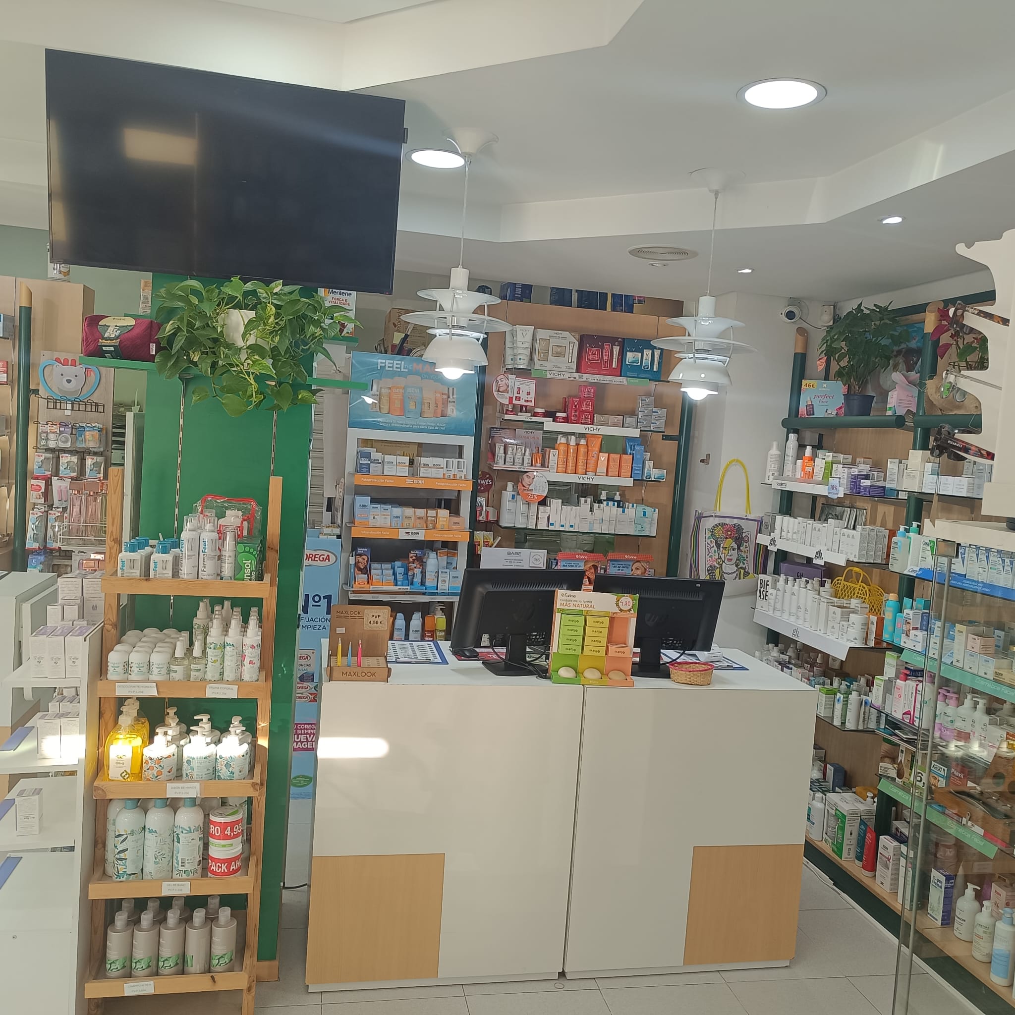 Farmacia Dos de Mayo