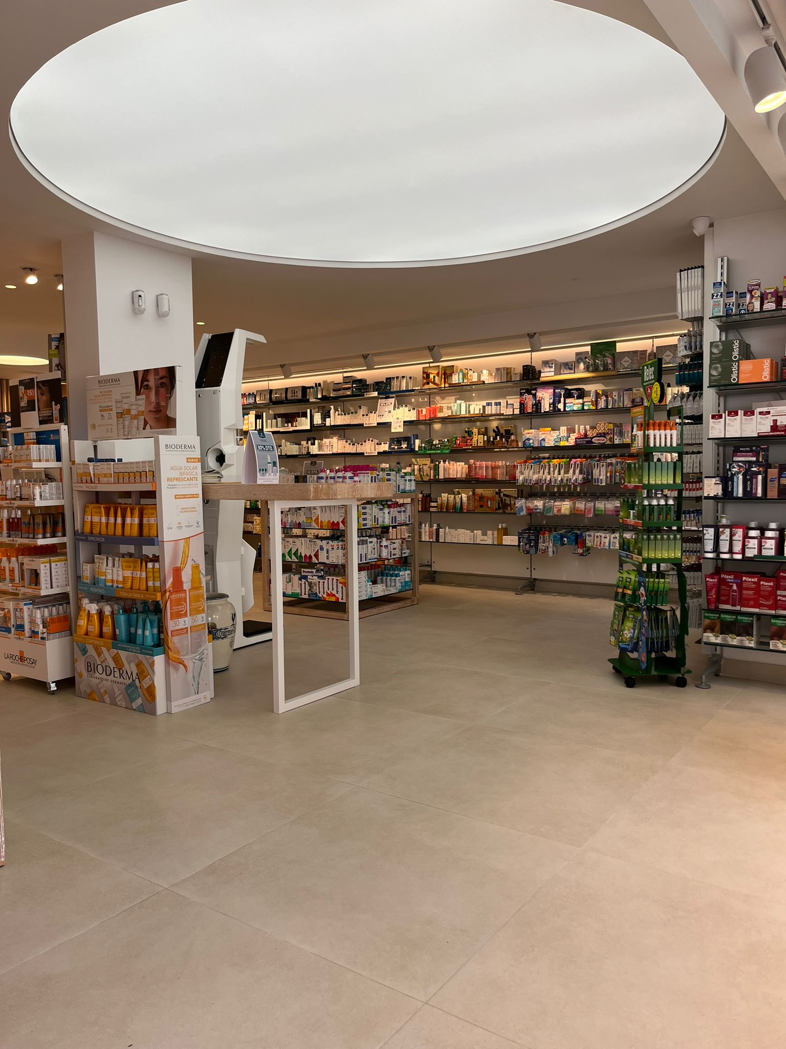 Farmacia Pueblo Marinero 