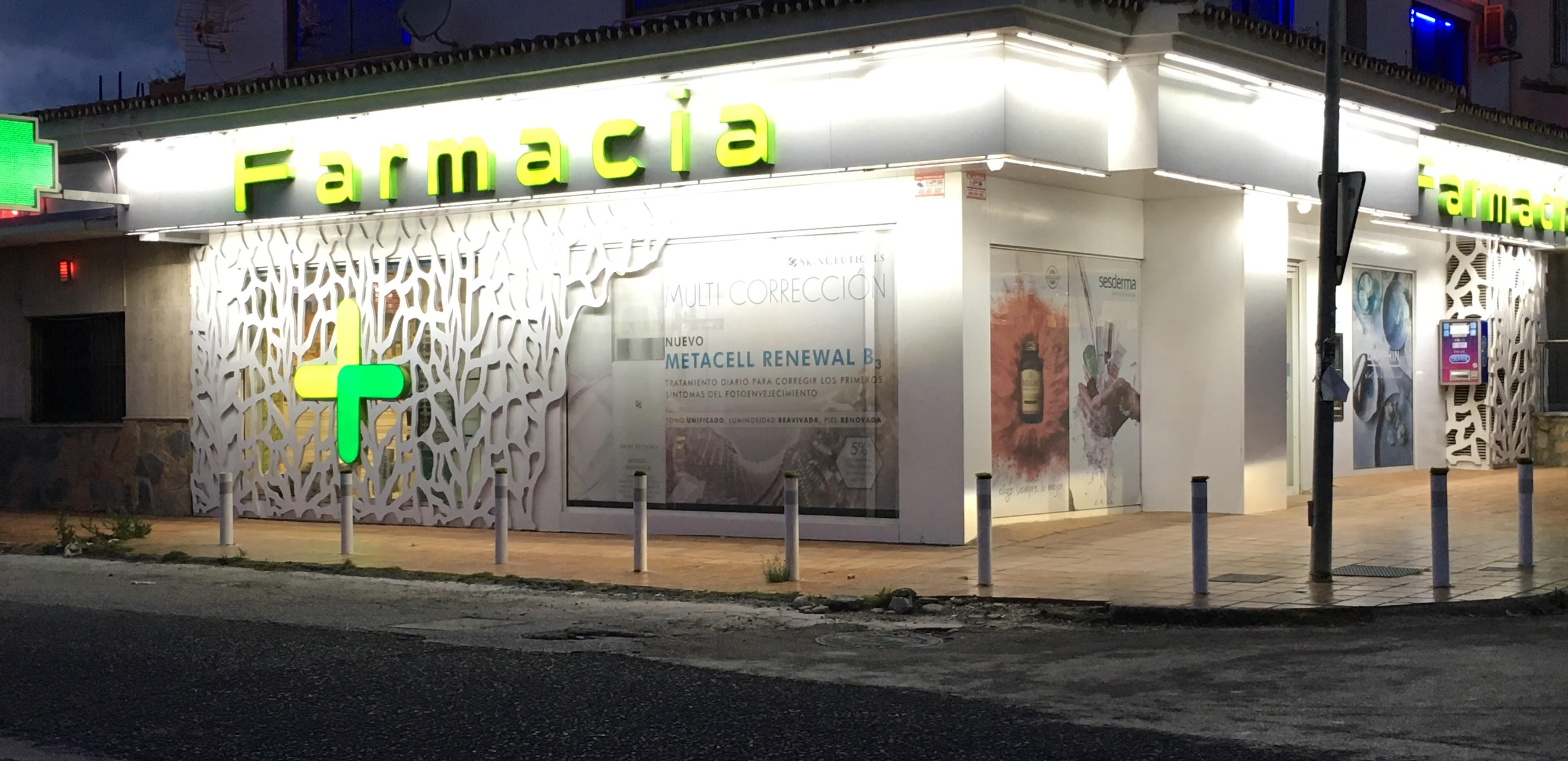 Farmacia Bel Air