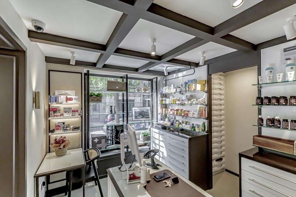 Farmacia Elfo 61