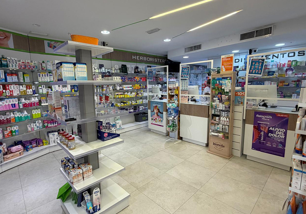 Farmacia Óptica La Paz