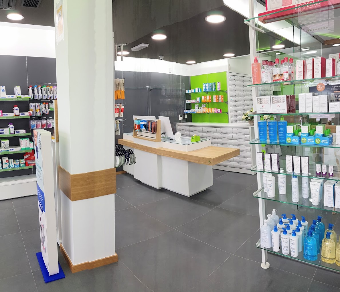Farmacia Puente Romano 