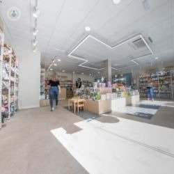 Farmacia Silvia Flores