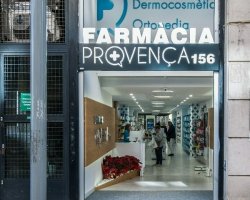Farmacia Provenza 156