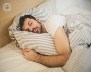 La apnea del sueño perjudica el descanso nocturno.