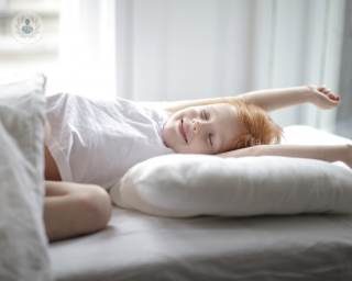 El sueño es un proceso imprescindible para los infantes y por eso es importante establecer rutinas.