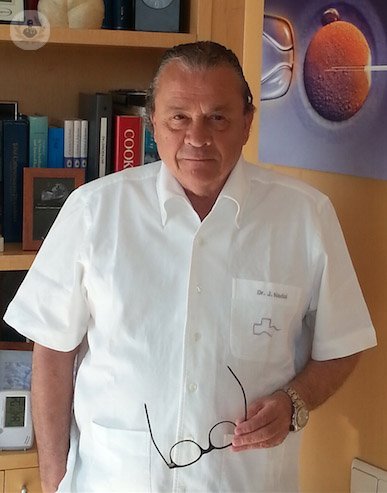 Dr. Javier Nadal Pereña