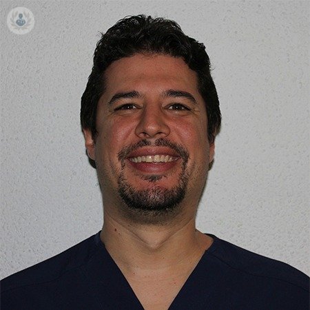 Dr. Alejandro Gómez