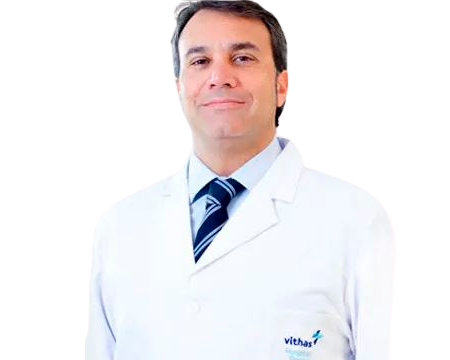 Dr. Santiago Mera Velasco