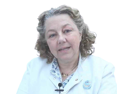 Dra. Ana Molina Coral