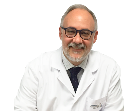 Dr. Carlos Hoyuela Alonso