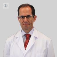 Dr. Héctor Ajubita Fernández