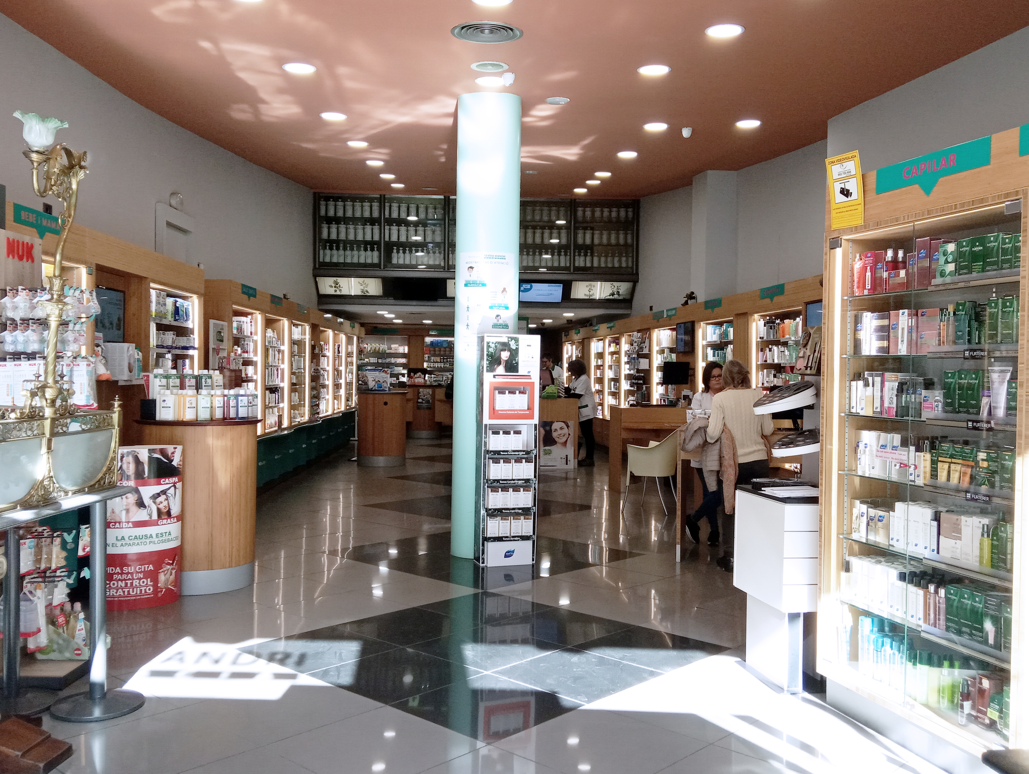 Farmacia Serra Mandri