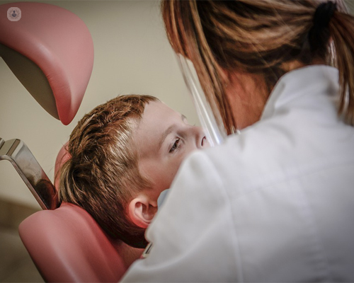 Dentista tratamiento apicoformación Top Doctors